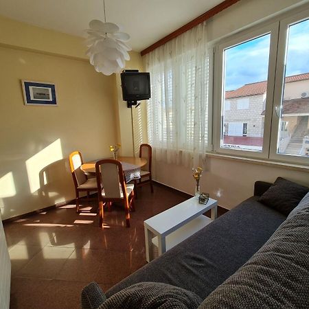 Apartments Dami - 100M From The Sea Orebic Luaran gambar